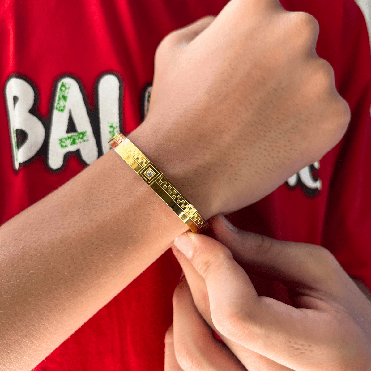 Men’s Kada with Stone Detailing