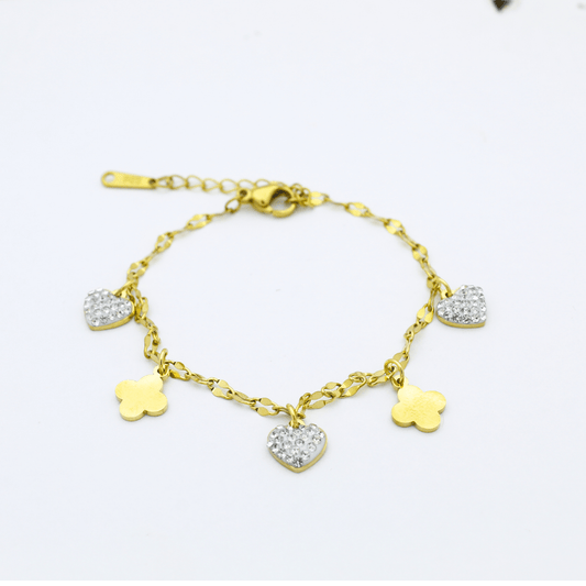 Elegant Gold-Plated Crystal Heart Bracelet