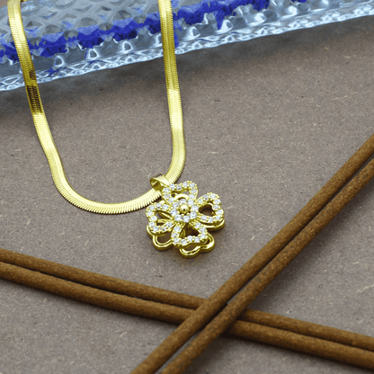 Heart Studded Floral Pendant Necklace