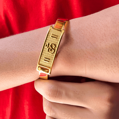 Om Engraved Men’s Kada